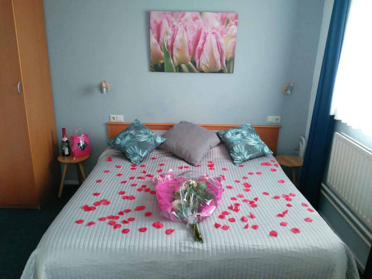 Hotel De Wilde Kriek - Before De Karsteboom 3*