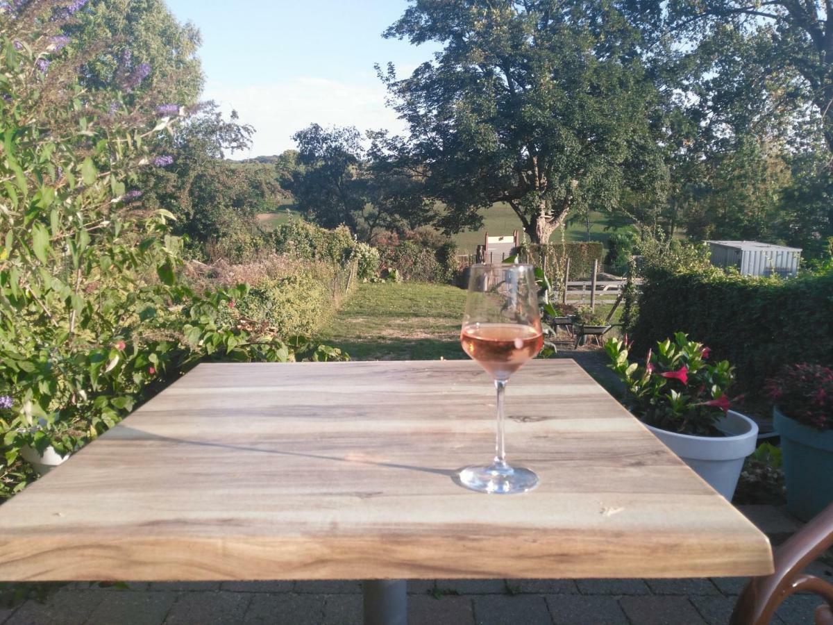 Hotel De Wilde Kriek - Before De Karsteboom